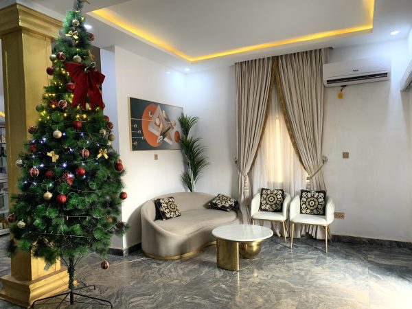 Guest Lounge